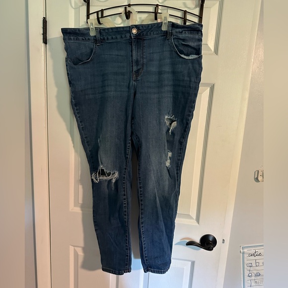 Maurice’s Mid-Rise Jeans size 24W - Picture 1 of 4